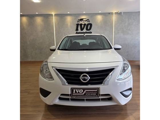 NISSAN VERSA 1.6 16V FLEXSTART SV 4P MANUAL NISSAN VERSA 1.6 16V FLEXSTART SV 4P MANUAL